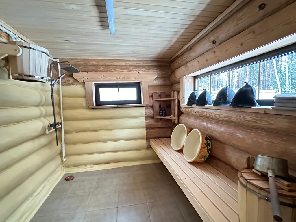 Коттедж Дом у леса — Порхово