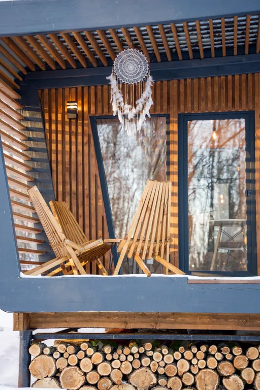 Коттедж Домик в лесу у реки с панорамным остеклением — Сиверский