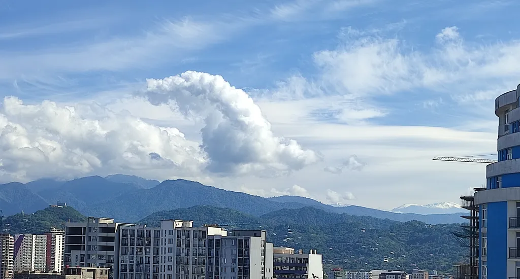 Видовая квартира у моря в супер доме