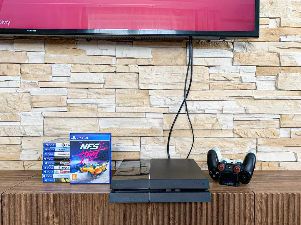 Квартира Трёхкомнатная 110-метровая квартира в современном районе Великого Новгорода — Великий Новгород