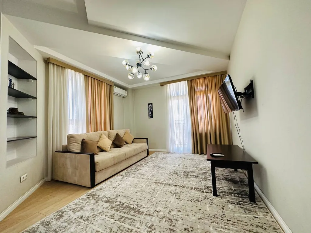 3-комнатная элитная квартира в центре города