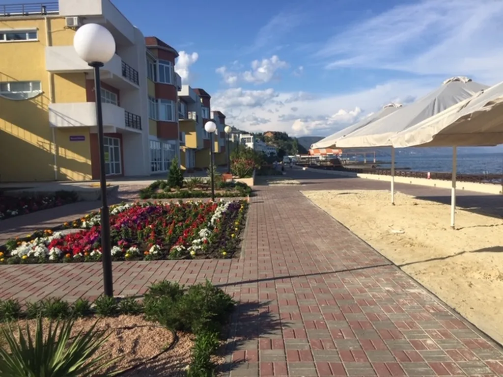 Апартаменты возле моря