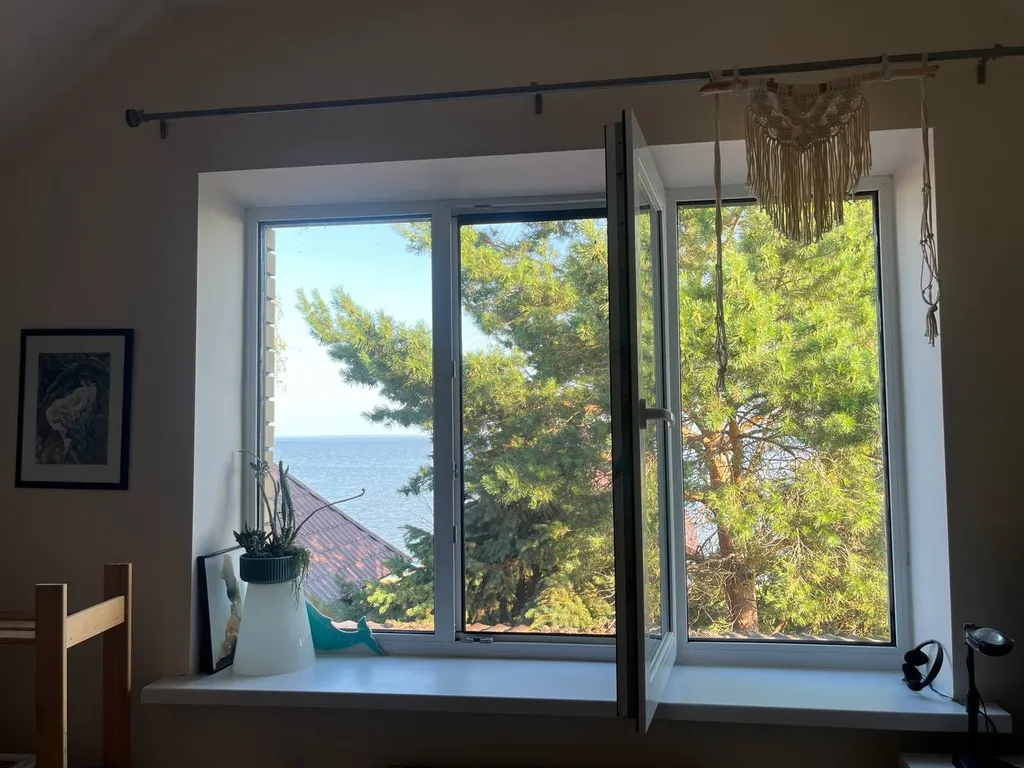 Дом на берегу Камского моря