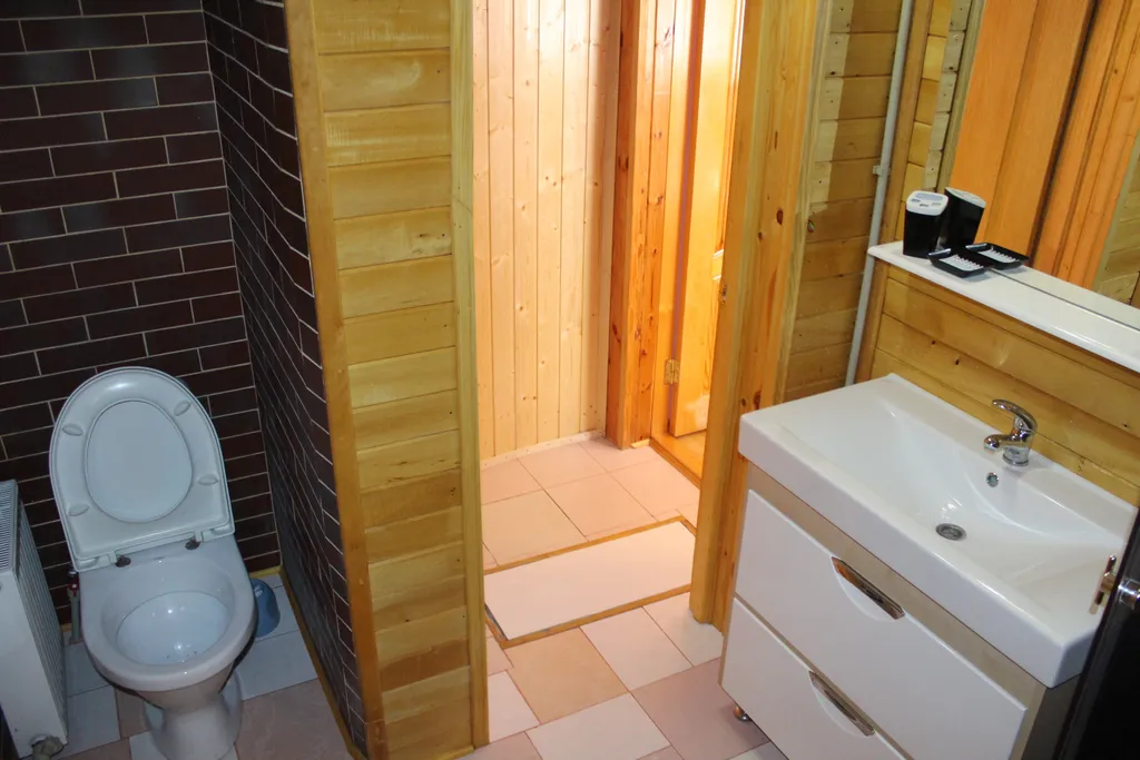 Дом на 7 чел с бассейном