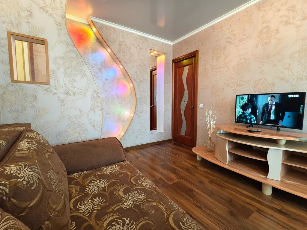 Стильная двухкомнатная квартира в самом центре рядом с рынком