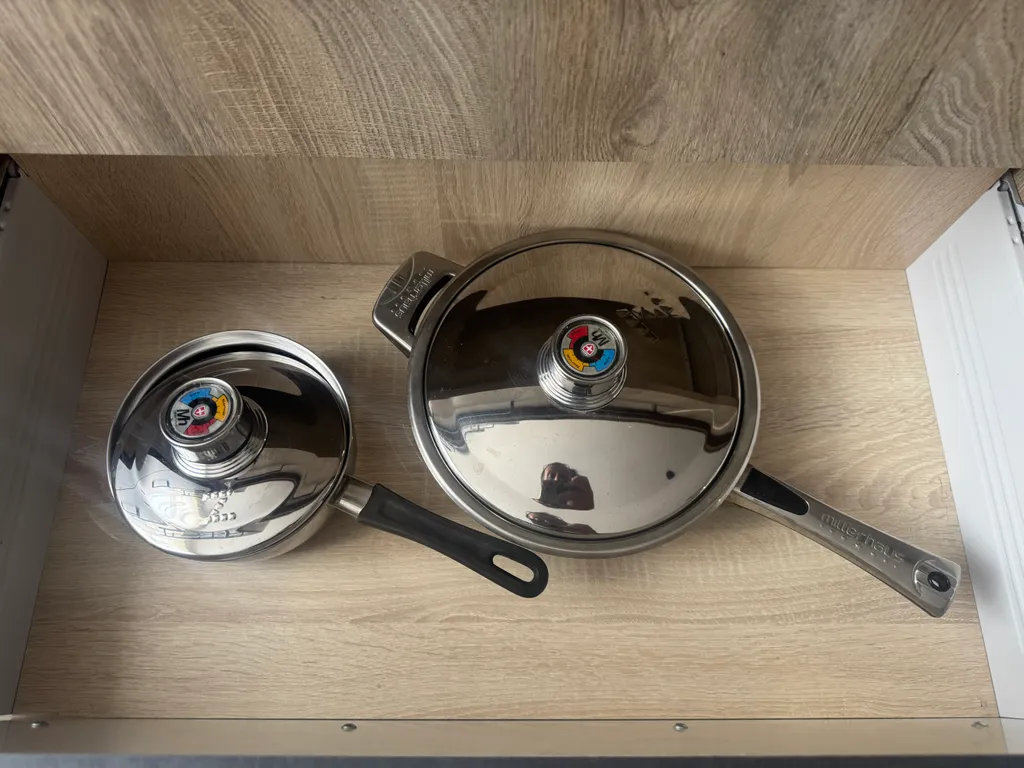 Уютная, просторная двухкомнатная квартира возле ЖД вокзала