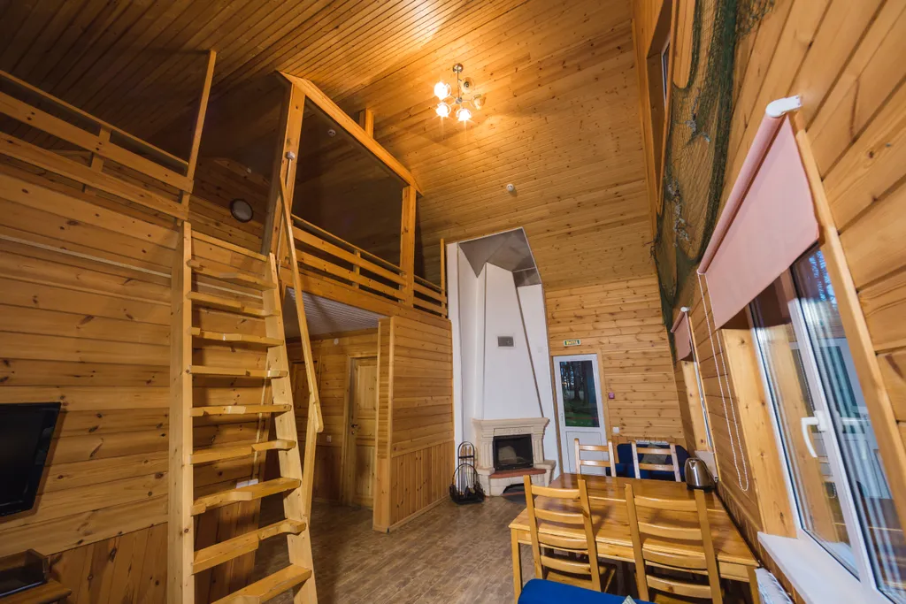 Восьмиместный коттедж на базе отдыха Денисов мыс