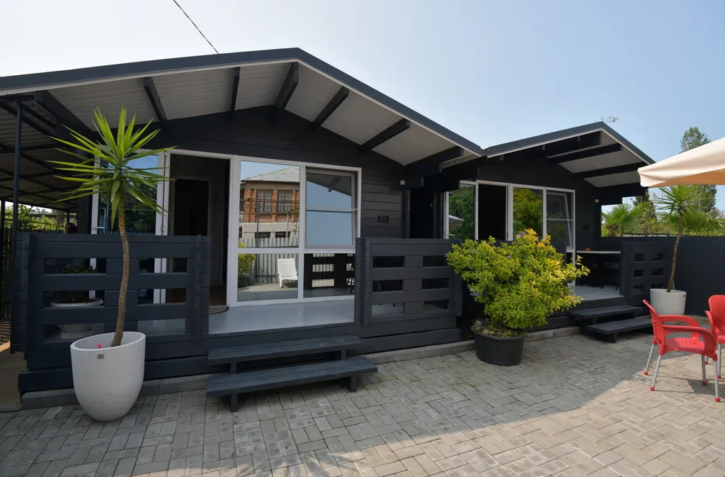 Коттедж Коттедж в центре города — Сухум