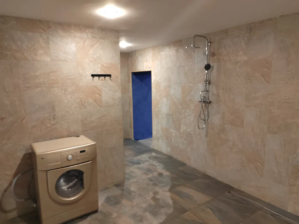 Дом коттедж с дизайнерским ремонтом