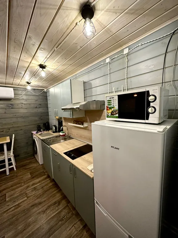 Коттедж на берегу озера