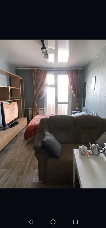 Уютная квартира-студия с видом на озеро!