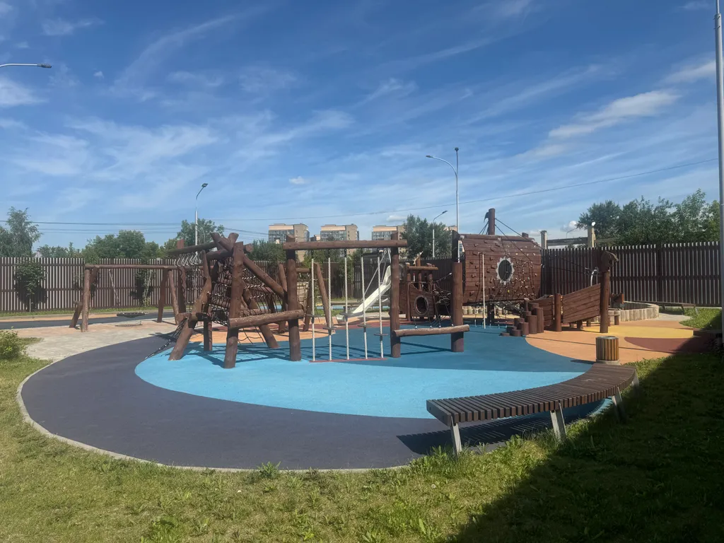 Роскошный дизайнерский Пентхаус с панорамным видом - центр Взлетки