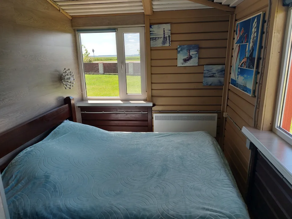 Уютный семейный коттедж с прекрасным видом на озеро Дривяты