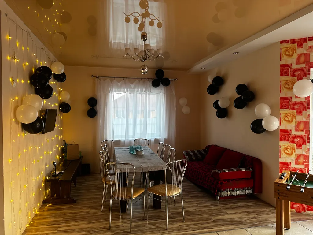 Коттедж 2 этажа в уединенном месте Бреста с парковкой во дворе