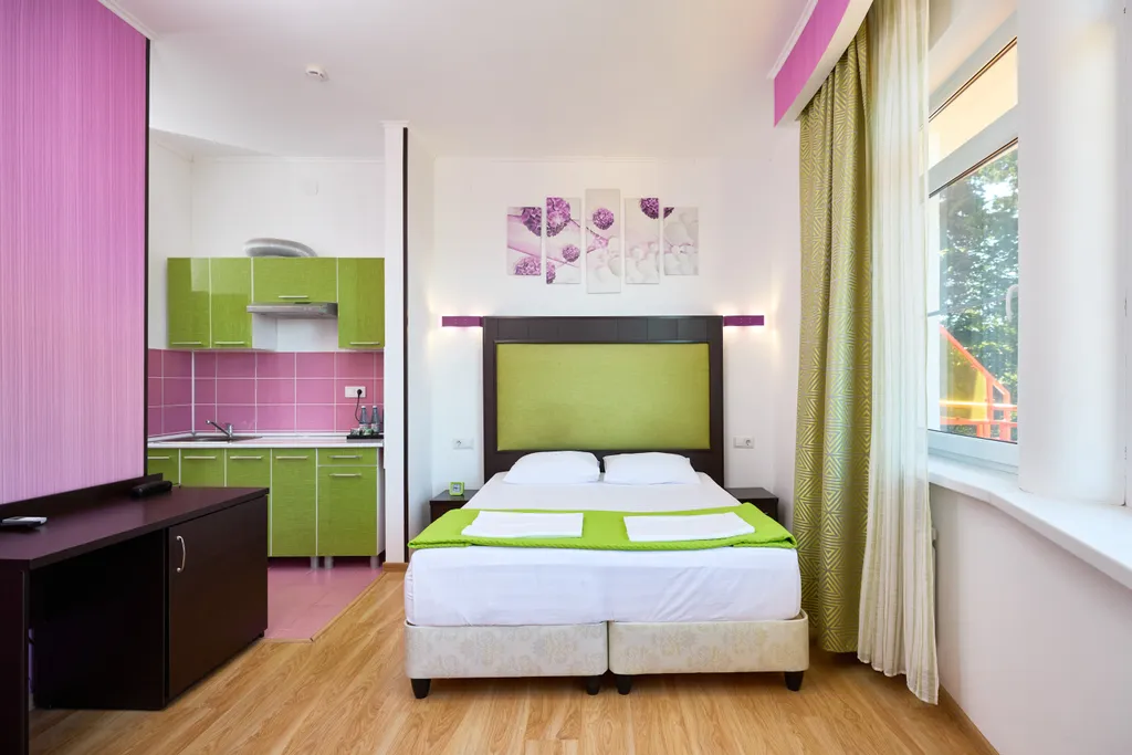 Эконом семейный плюс без балкона