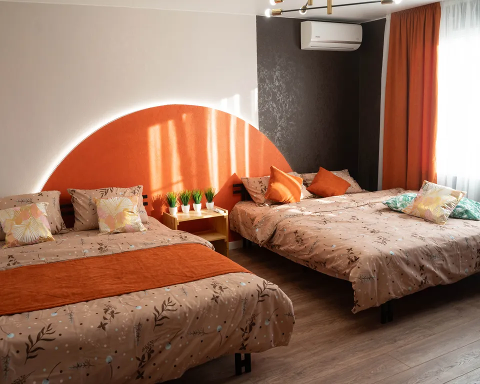 Дом на берегу реки