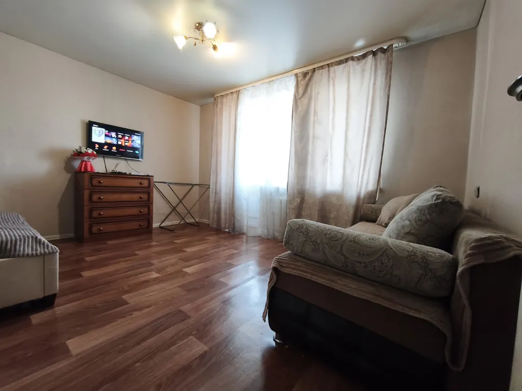 Квартира с балконом в центре города — аренда посуточно в Чита