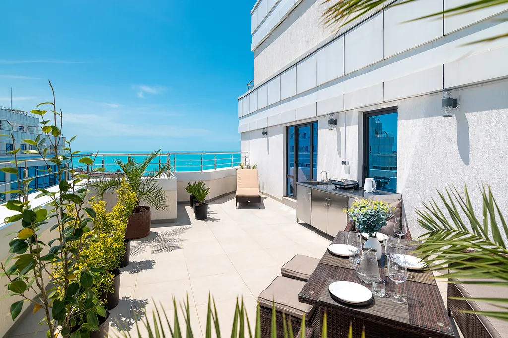 Квартира ЖК Морская симфония МореСолнцеАпарт Пентхаус с террасой — аренда посуточно в Адлер