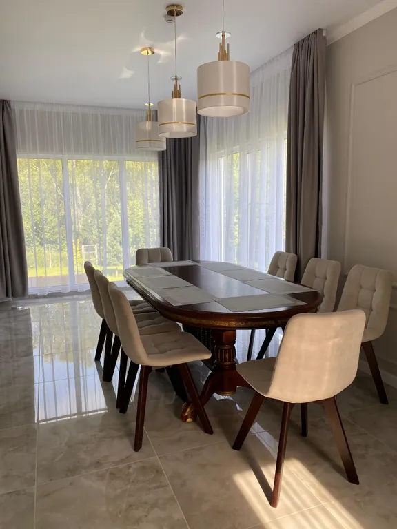 Коттедж Перламутр с сауной и 4 спальнями