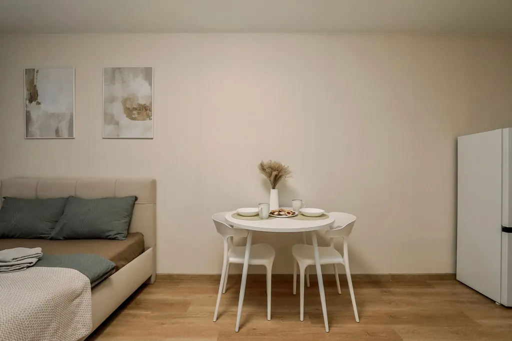 Caмaя уютнaя кваpтиpа в центре с бaлкoнoм