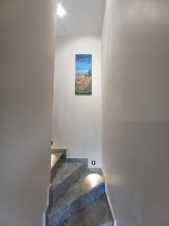 Видовая квартира с террасой в центре