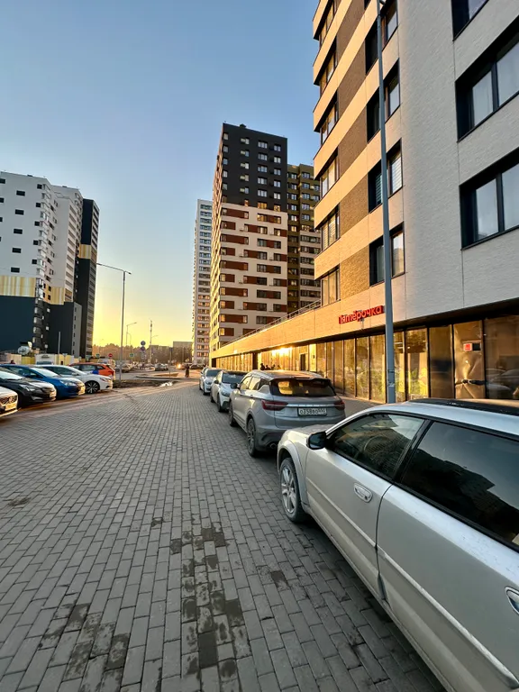 Студия с кроватью и дизайнерким ремонтом