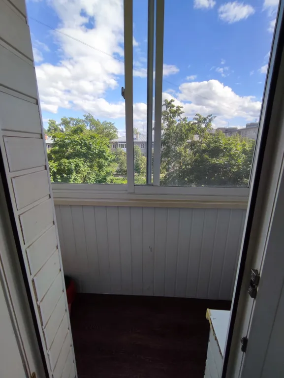 Чистая квартира с балконом, с wi-fi в центре города