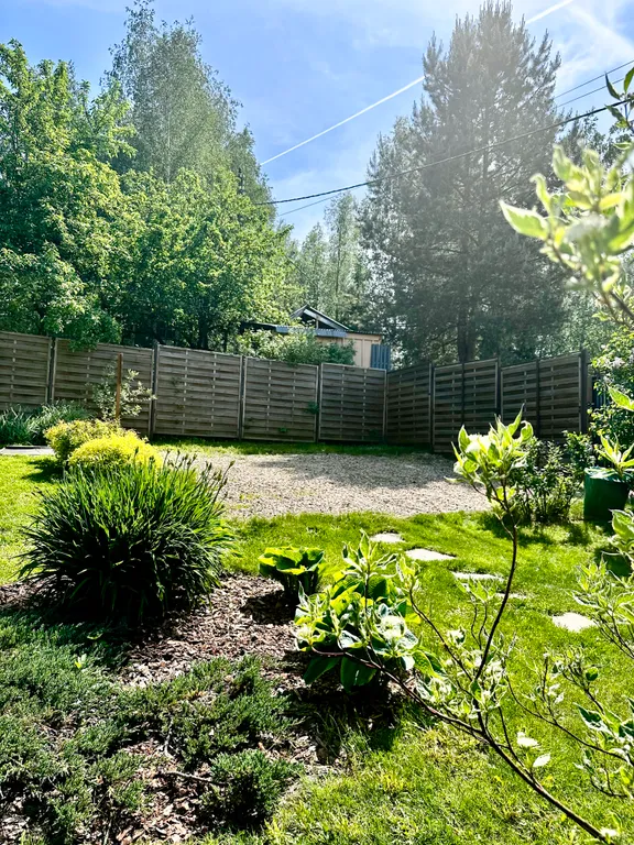 Happy elephant house