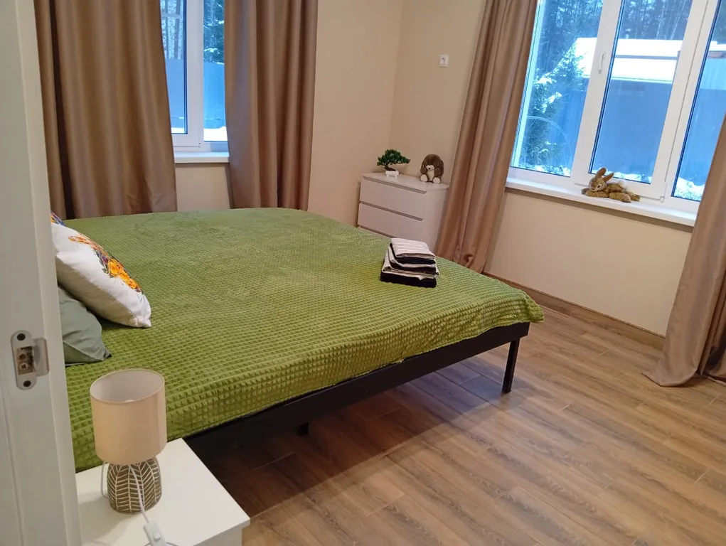 Коттедж Уютный дом у леса — Агалатово