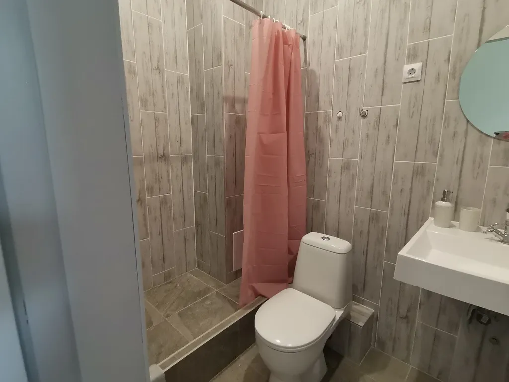 Квартира Светлая студия — Тюмень