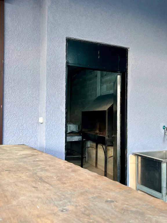 Эконом трехместный