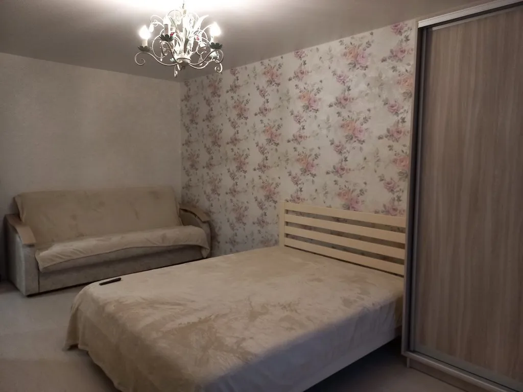 Светлая, уютная, тёплая