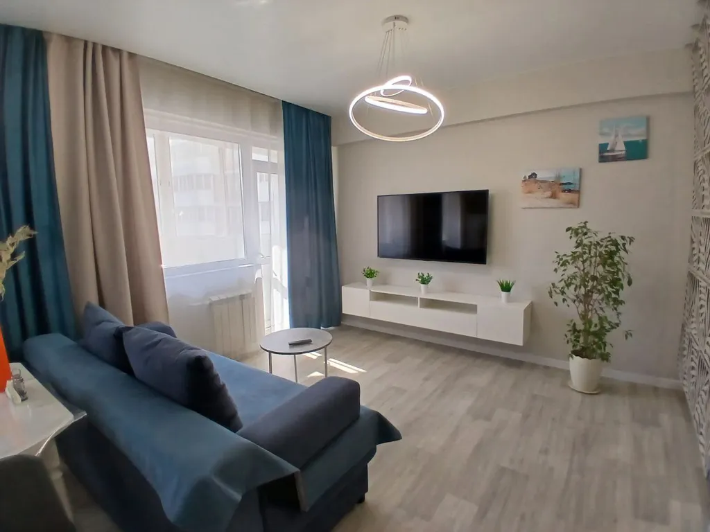 Элитная студия рядом с Пиплс парком