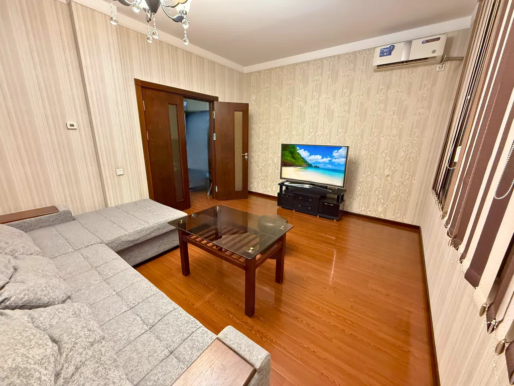 Танхаус рядом со множеством ресторанов