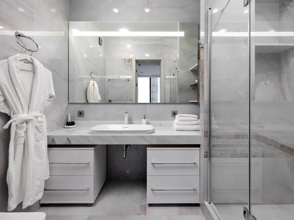 Стильный угловой апартамент в Neva Towers