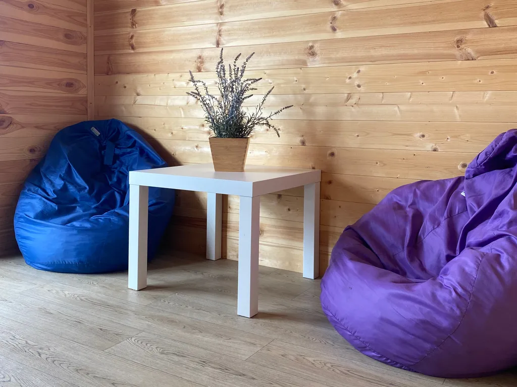 Двухэтажная дача с мансардой