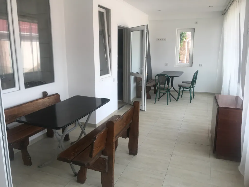 Уютные апартаменты в центре поселка