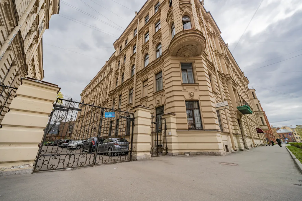 Уютная современная квартира в центре города