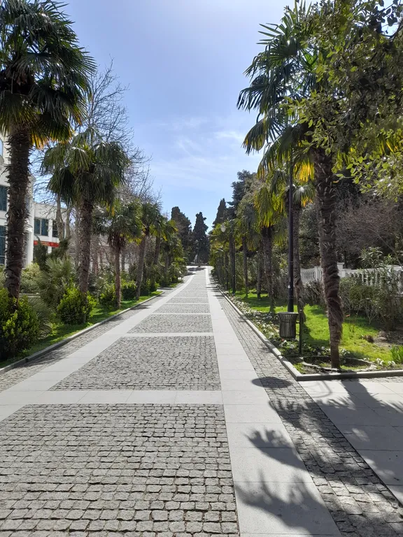 2-комнатная квартира с видом на море и горы в Приморском парке