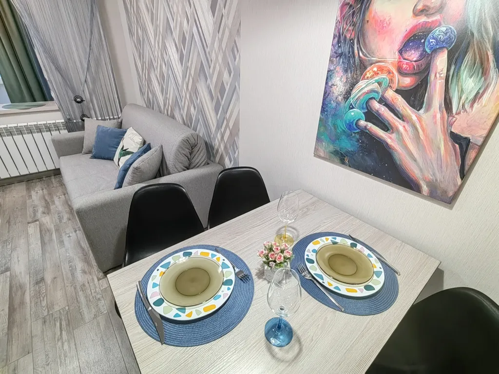 Современная двухкомнатная студия на Микрорайоне