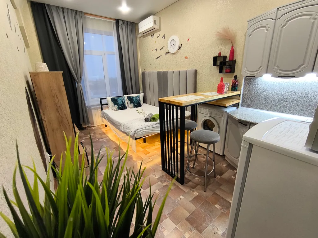 Уютная студия с видом на Спасский собор