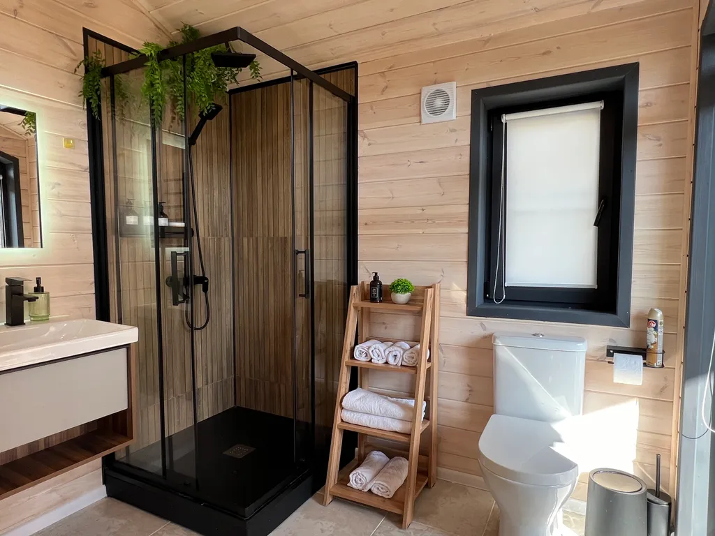 Дом с кедровой баней и чаном