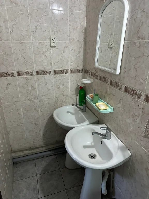 Квартира Квартира Уютный эконом номер на двоих (с общим сан. узлом) недалёко от моря — Адлер