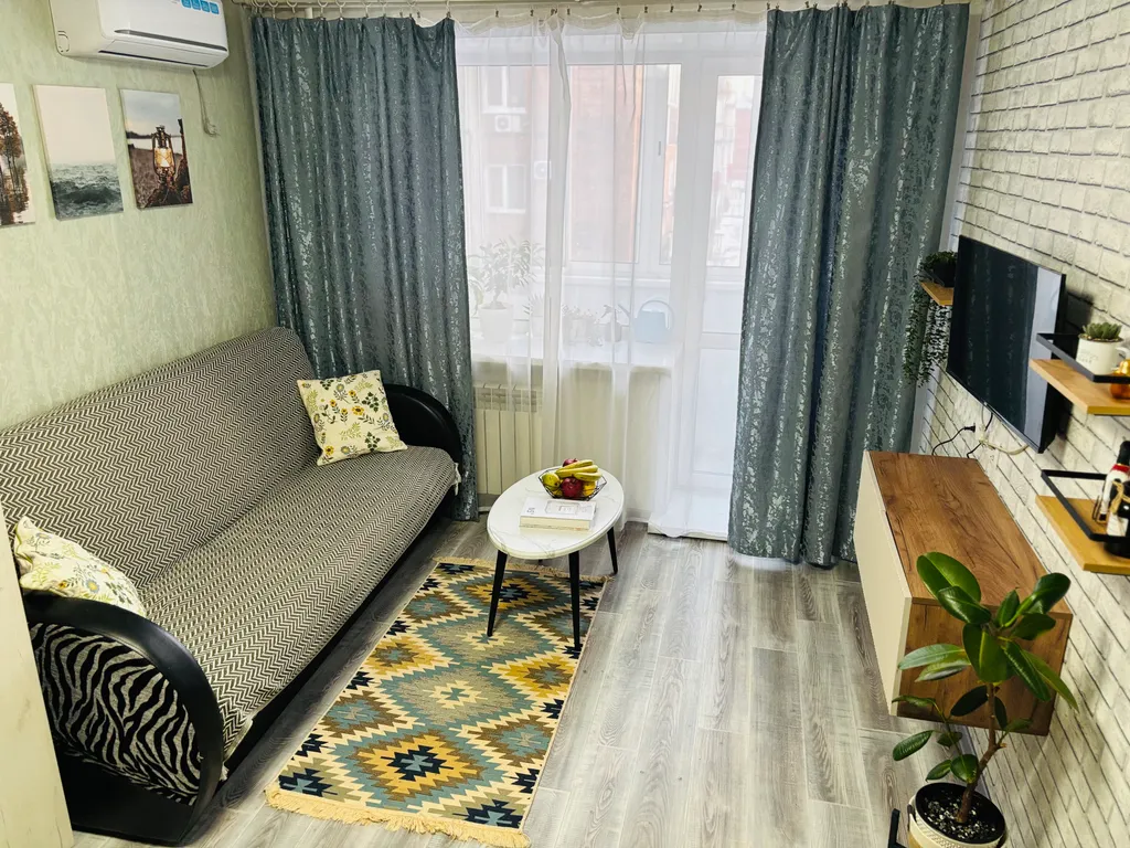 Чистая и уютная квартира в центре Кузнецкого района — аренда посуточно в Новокузнецк