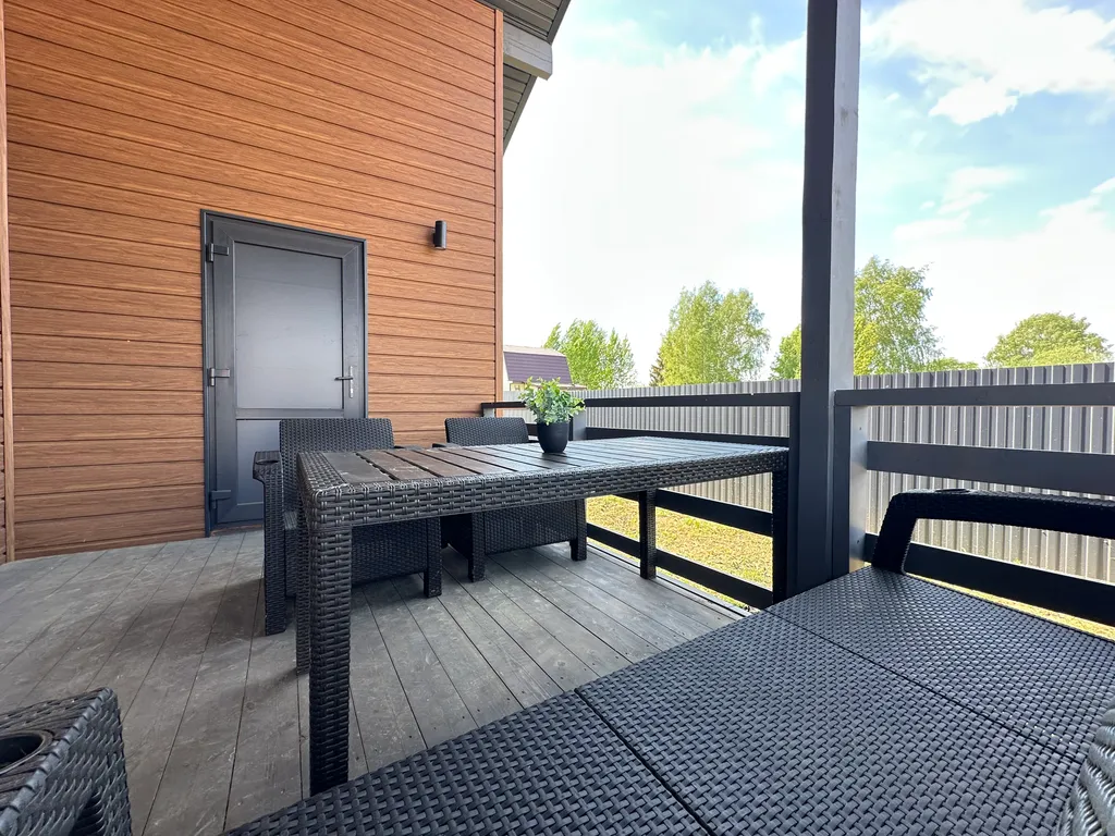 Дом для уединения на берегу Волги