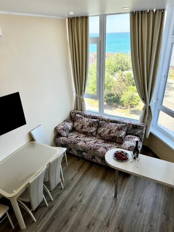 Апартамент с видом на море