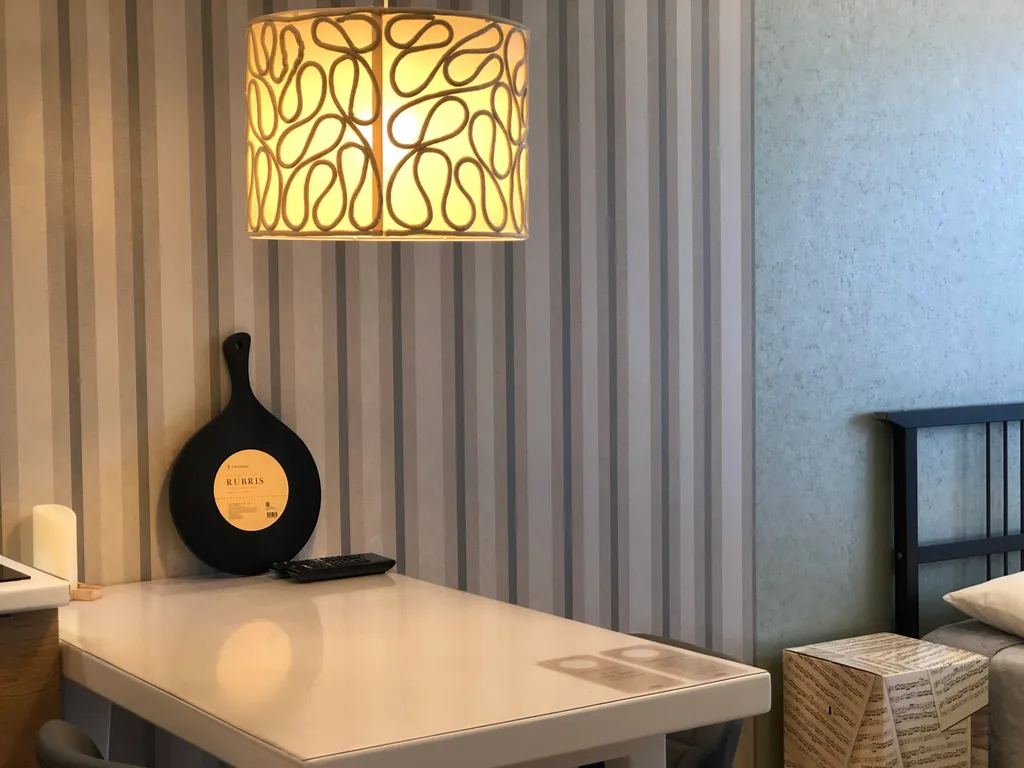 Студия возле ТЦ Изумрудный город