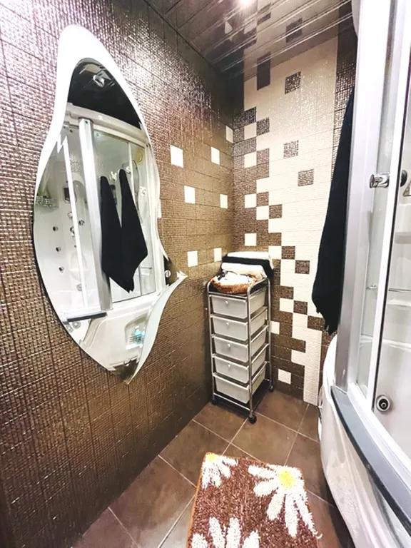 Шикарная трёшка около ТРК Алмаз