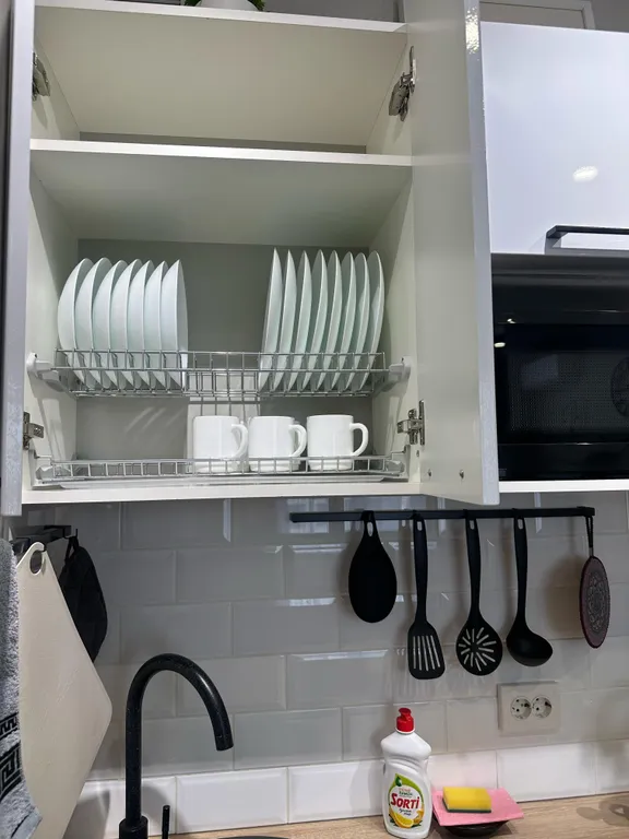 Уютная двухкомнатная с видом на Кремль