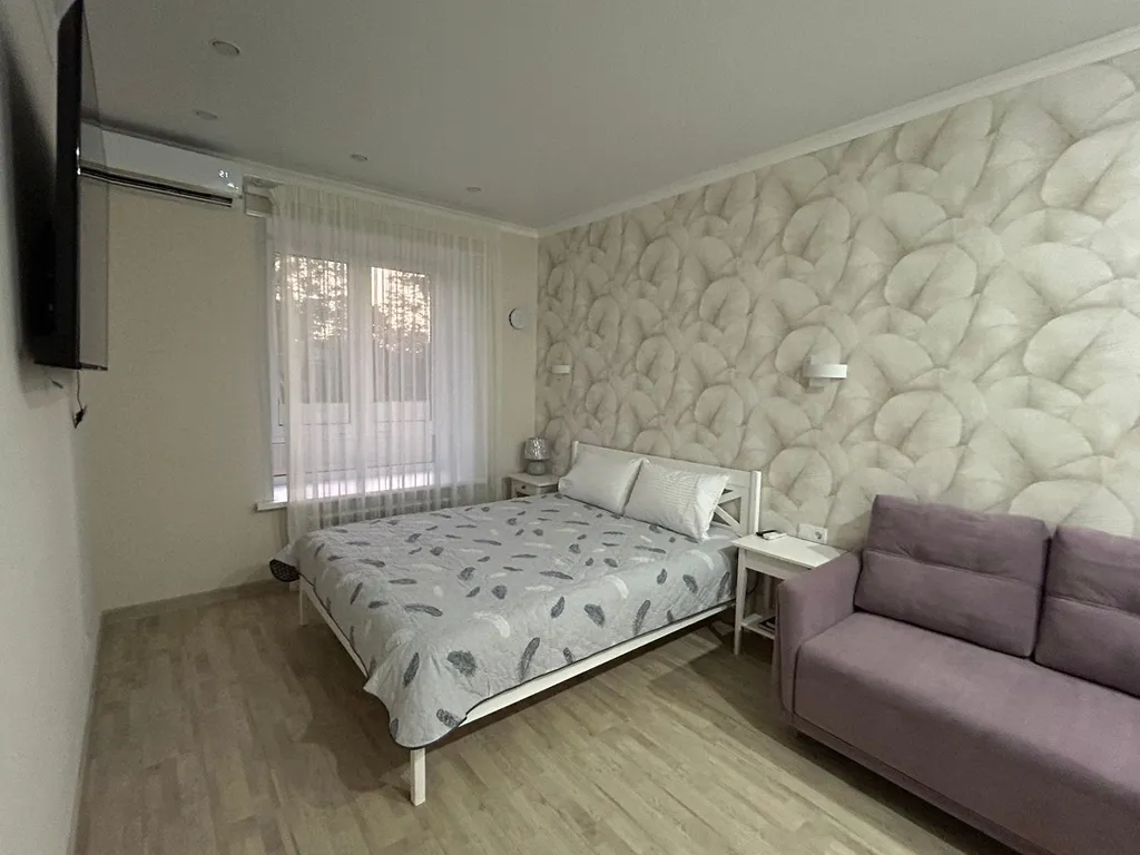 Новая уютная квартира недалеко от центра города